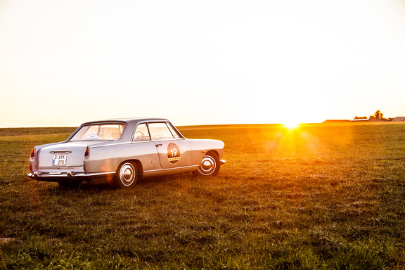 Oldtimerverhuur-wagen-lancia-flaminia-coupe-3B-2800-4.jpg