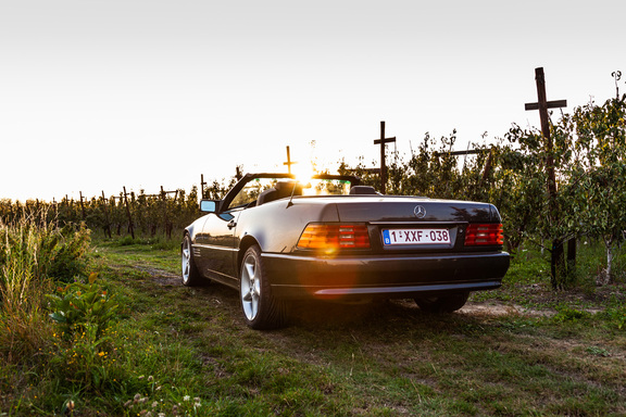 Oldtimerverhuur-wagen-mercedes-300-SL-cabrio-7.jpg