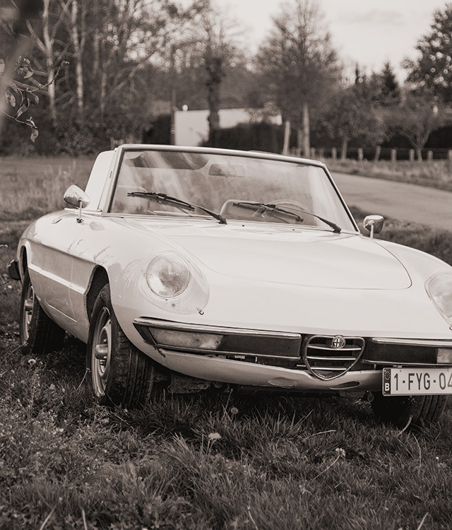 alfa-romeo-spider-intro-1.jpg