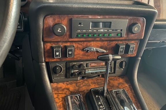 JAG6.jpg