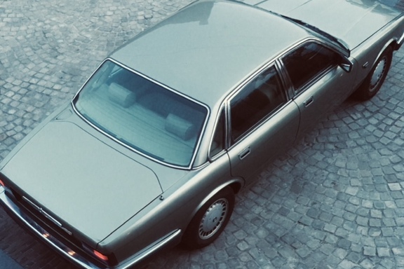 jagxj40green.jpg